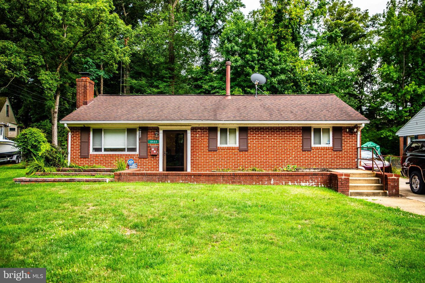 6405 Woodland Rd — photo