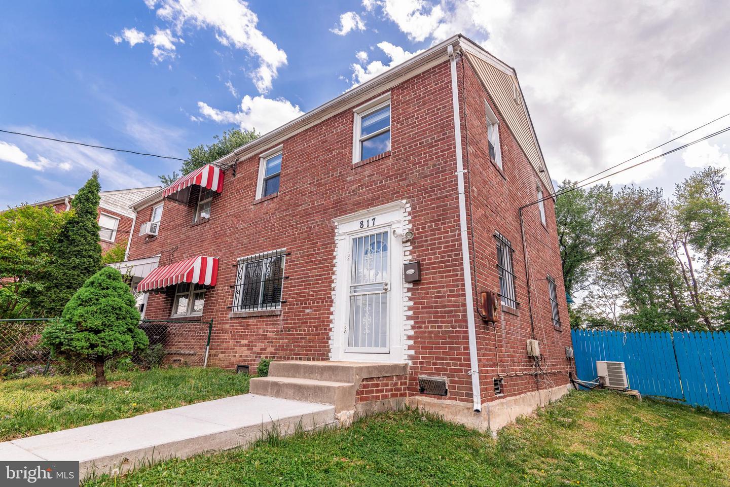 817 Berkshire Dr — photo
