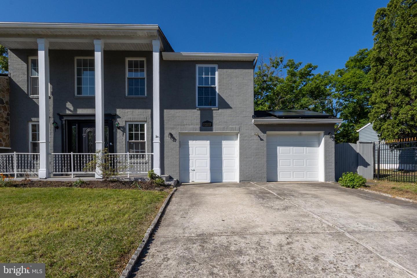 12111 Windbrook Dr — photo