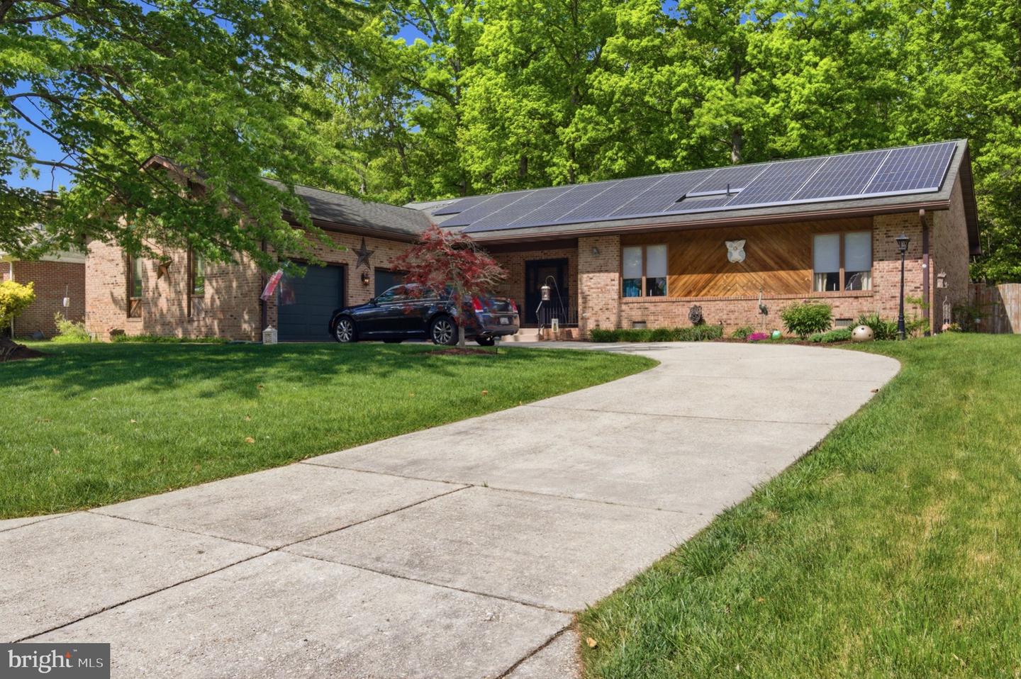 12819 Wheatland Way — photo