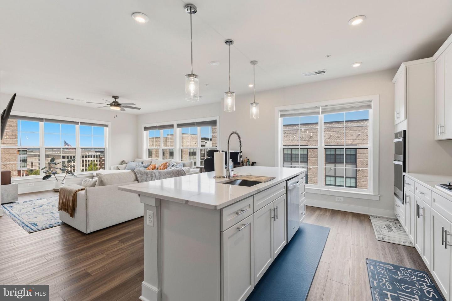 104 Saint Ives Pl #401 — photo