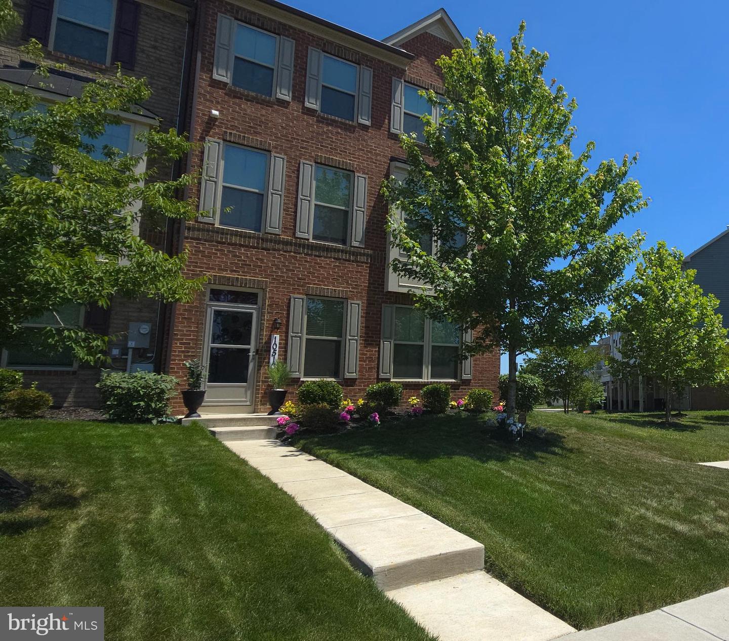 10510 Norbourne Farm Rd — photo