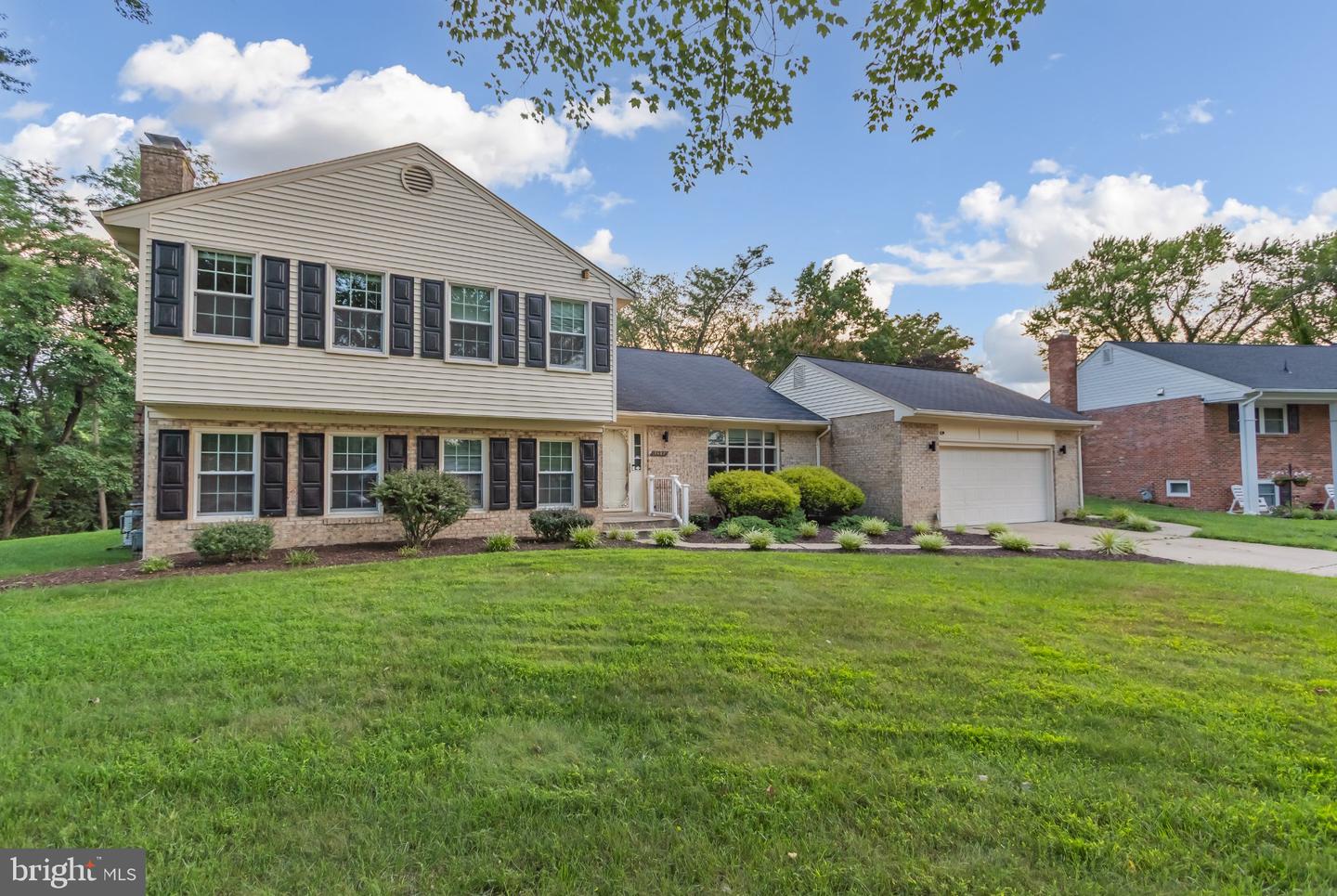 1602 Sundew Ct — photo