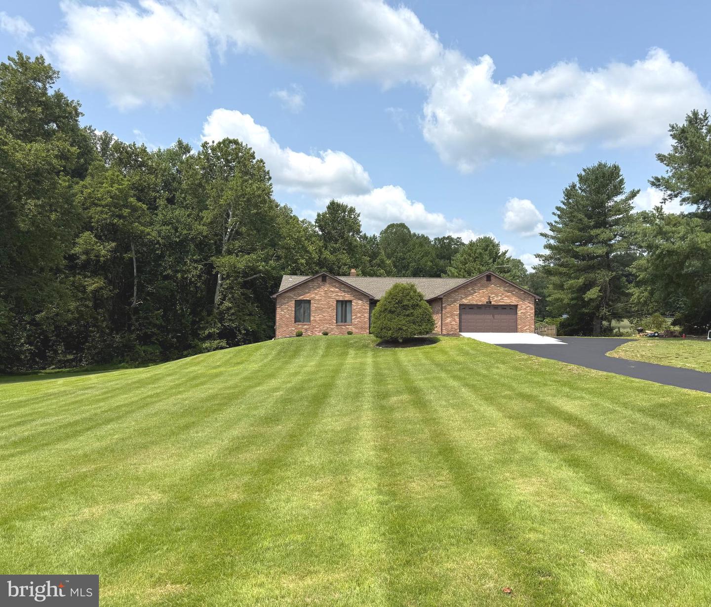 15881 Bald Eagle School Rd — photo