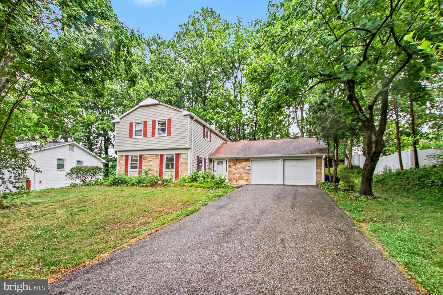 1405 Peachwood Ln — photo