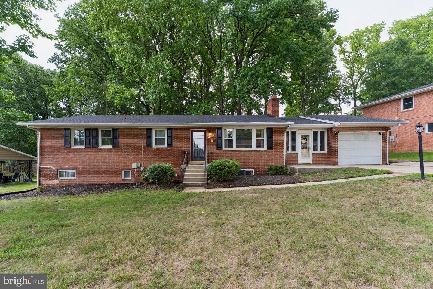5006 Rayburn Ct — photo