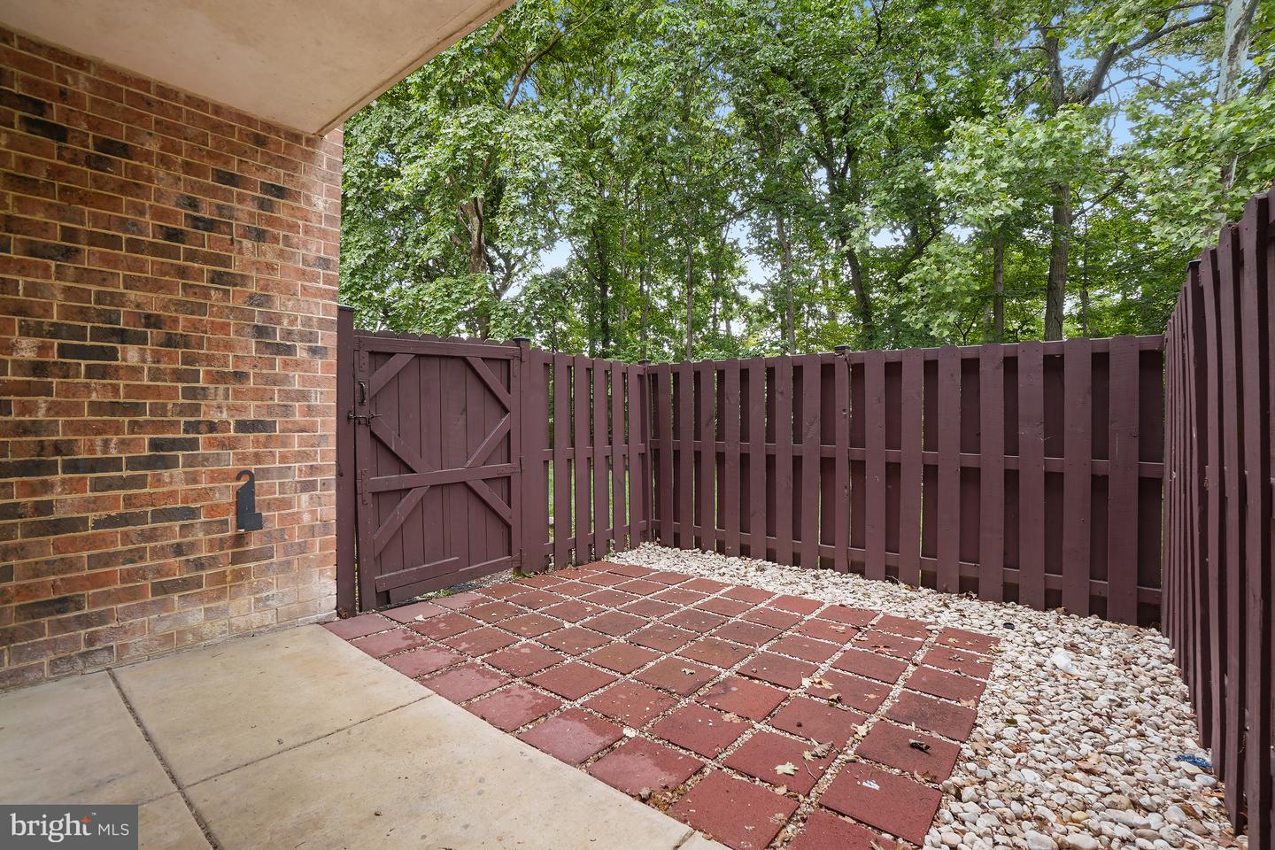 8487 Greenbelt Rd — photo