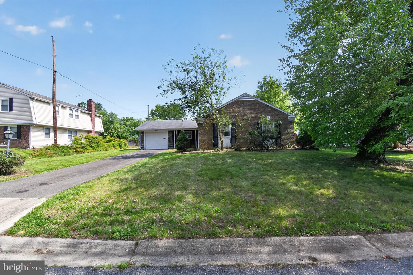 16109 Pond Meadow Ln — photo