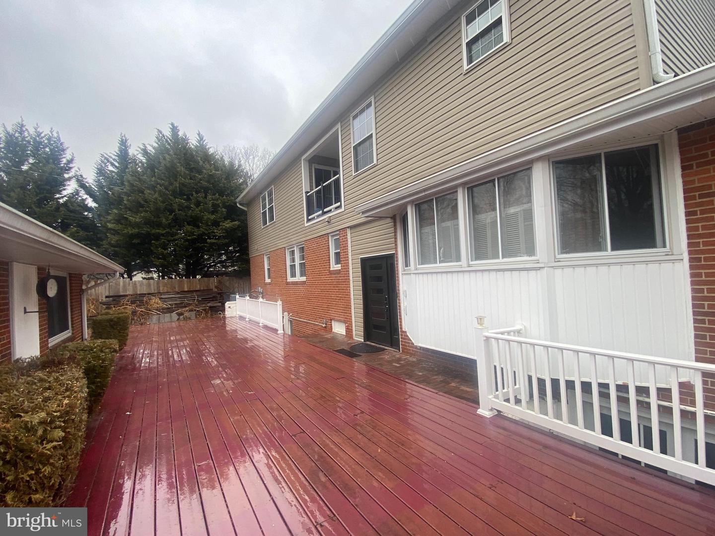 7307 Brooklyn Bridge Rd — photo