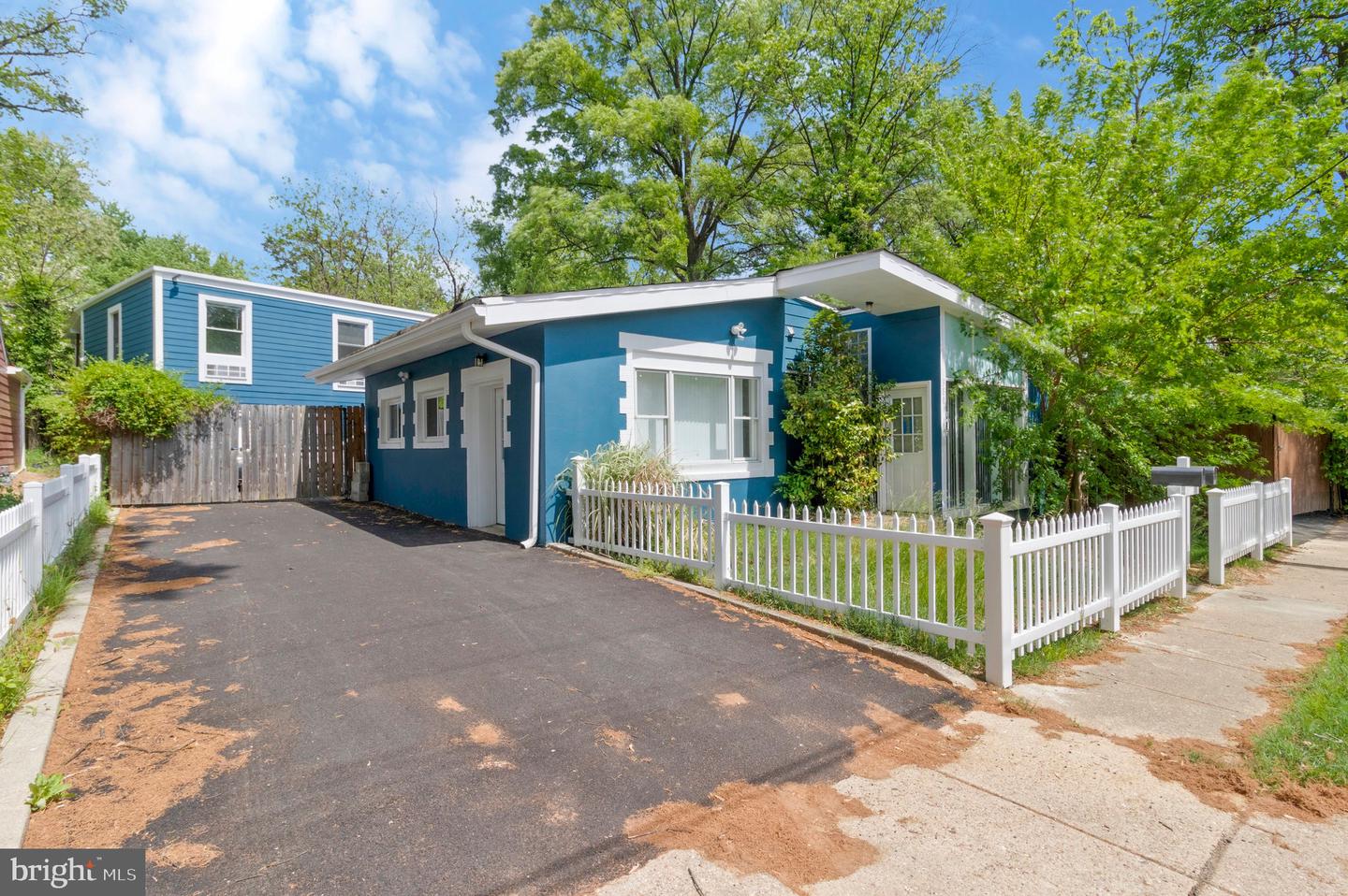 3801 Cedar Croft Pl — photo