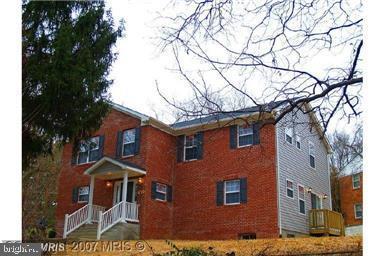7611 Temple Hill Rd — photo