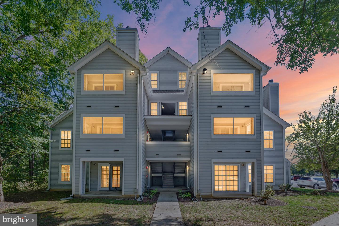 13550 Lord Sterling Pl #9-2 — photo