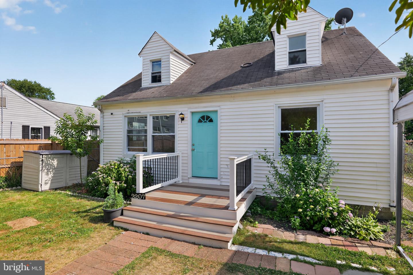 3207 Randall Rd — photo