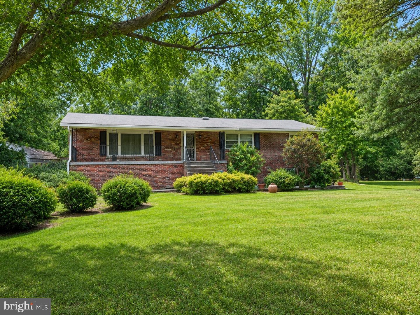 14103 Town Farm Rd — photo