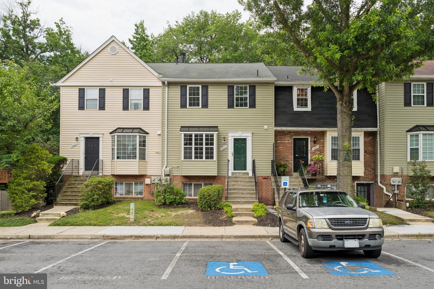7649 S Arbory Ln #351 — photo