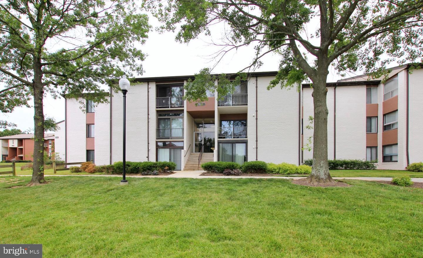7927 Mandan Rd #301 — photo
