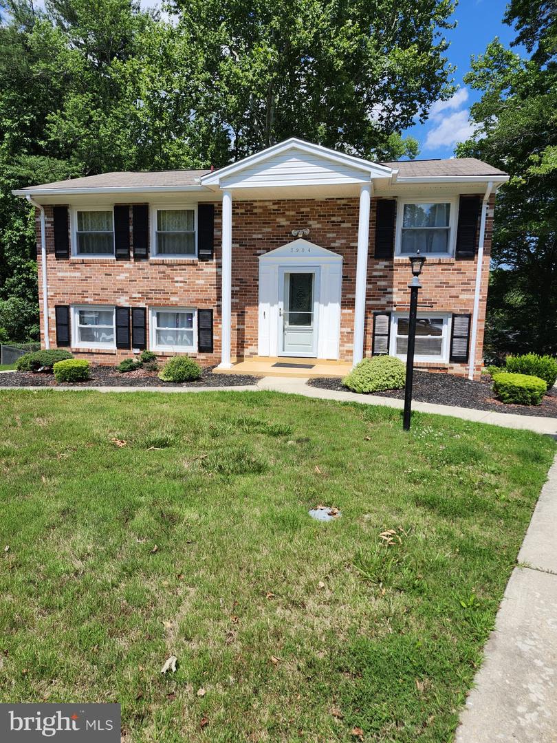 3904 Bishopmill Pl — photo