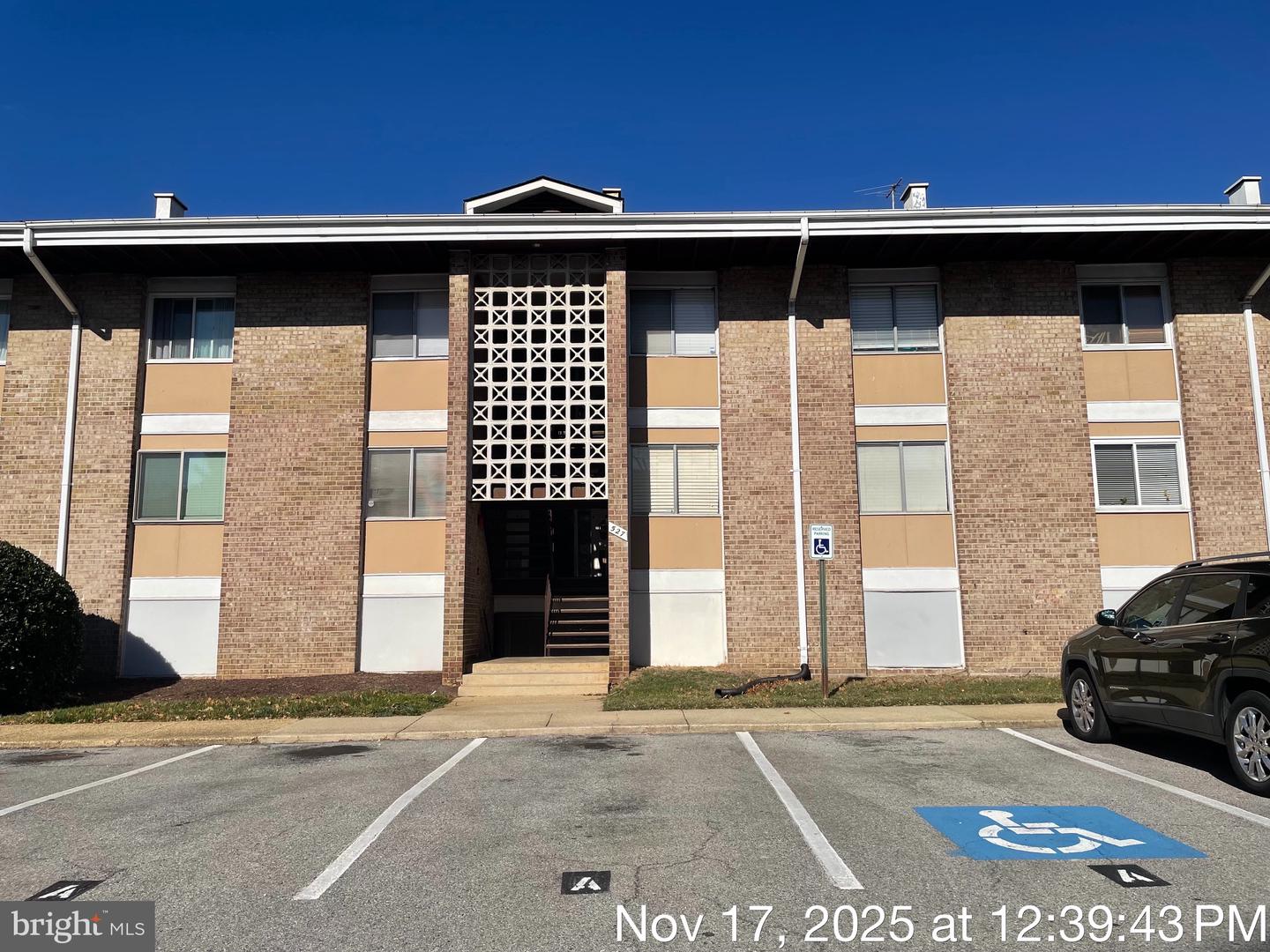 545 Wilson Bridge Dr #a-1 — photo