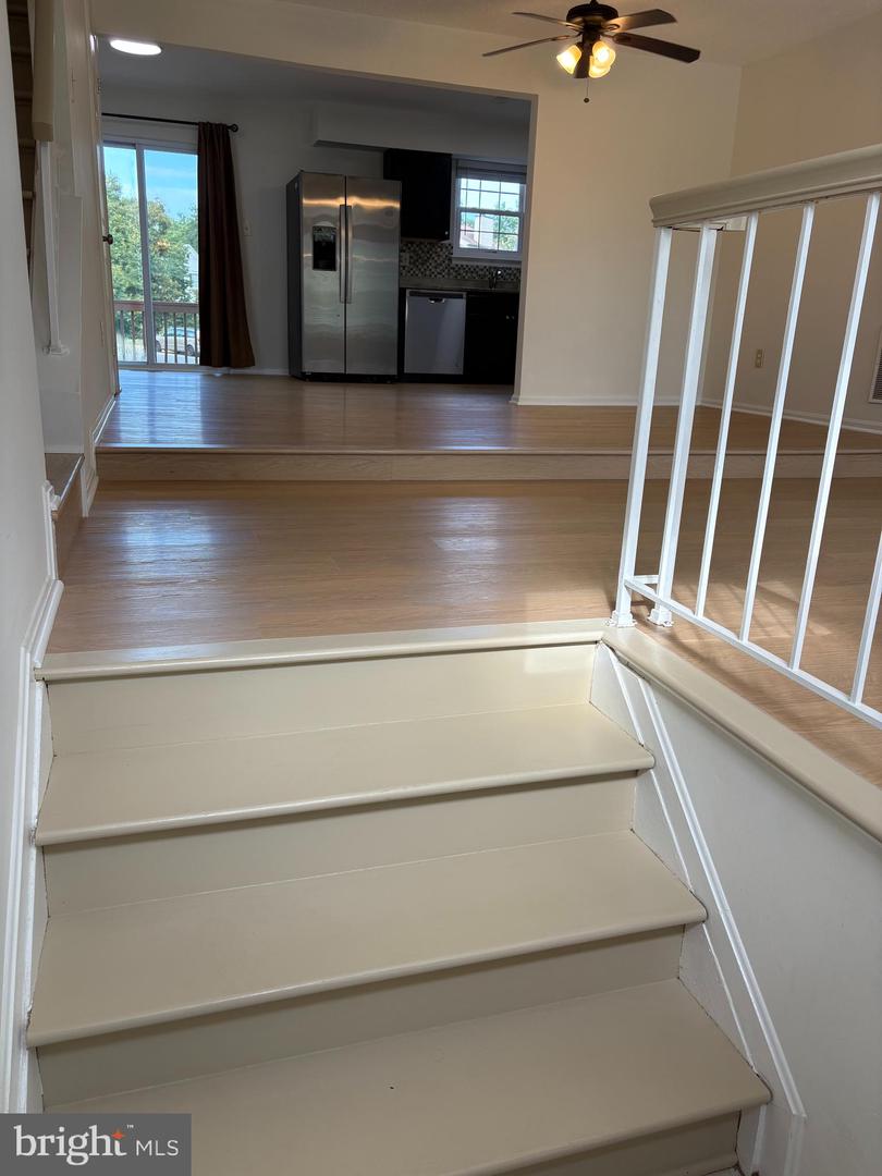 7818 Cloister Pl — photo