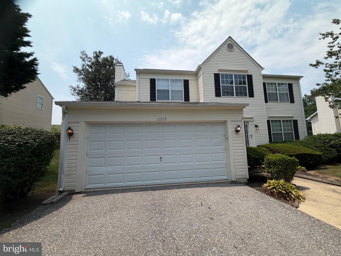 10709 Heatherleigh Dr — photo