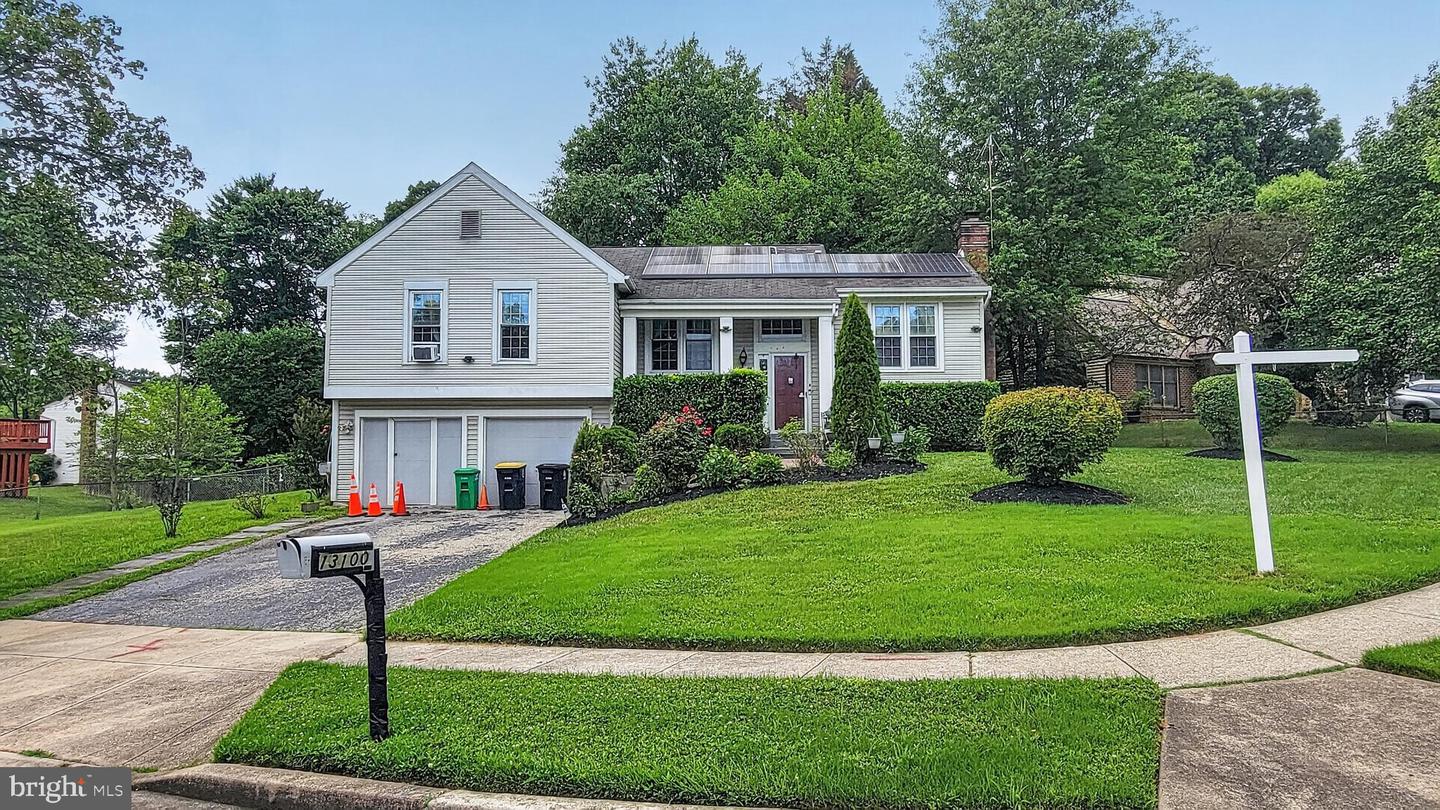 13100 N Point Ln — photo