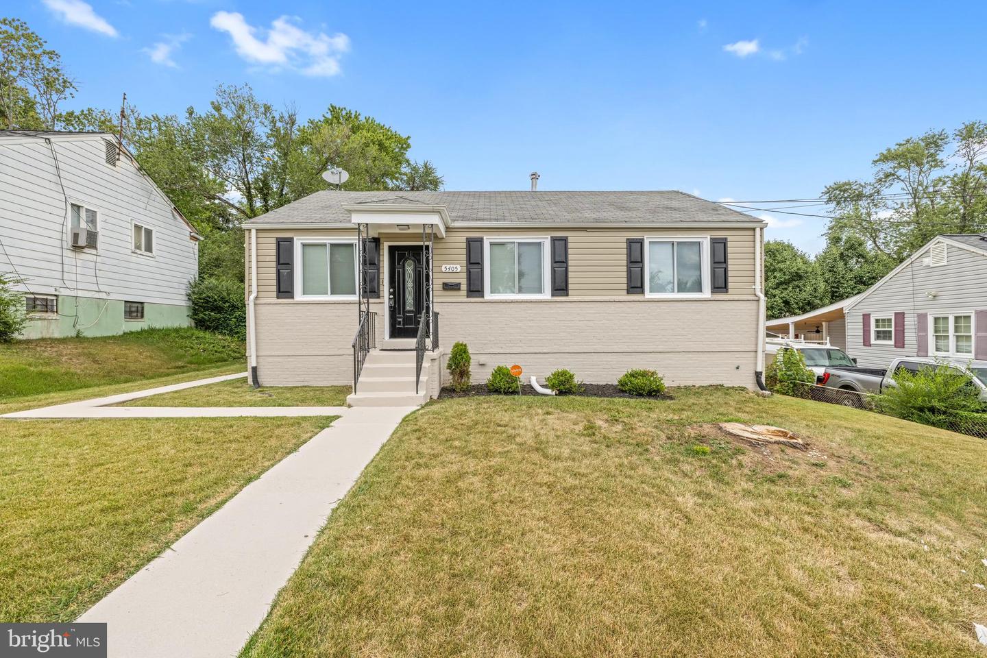 5405 Morton Pl — photo