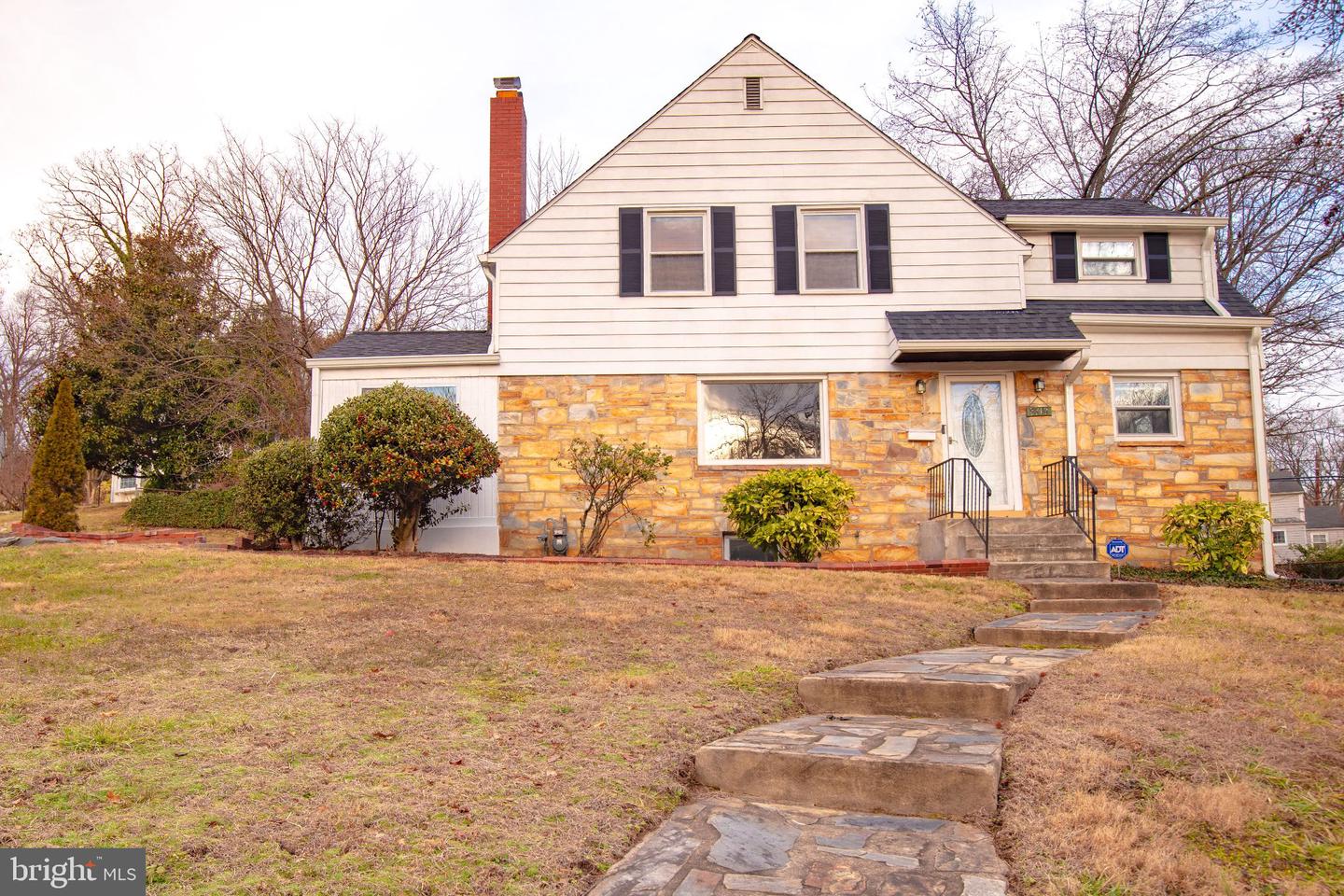 5810 Greenleaf Rd — photo