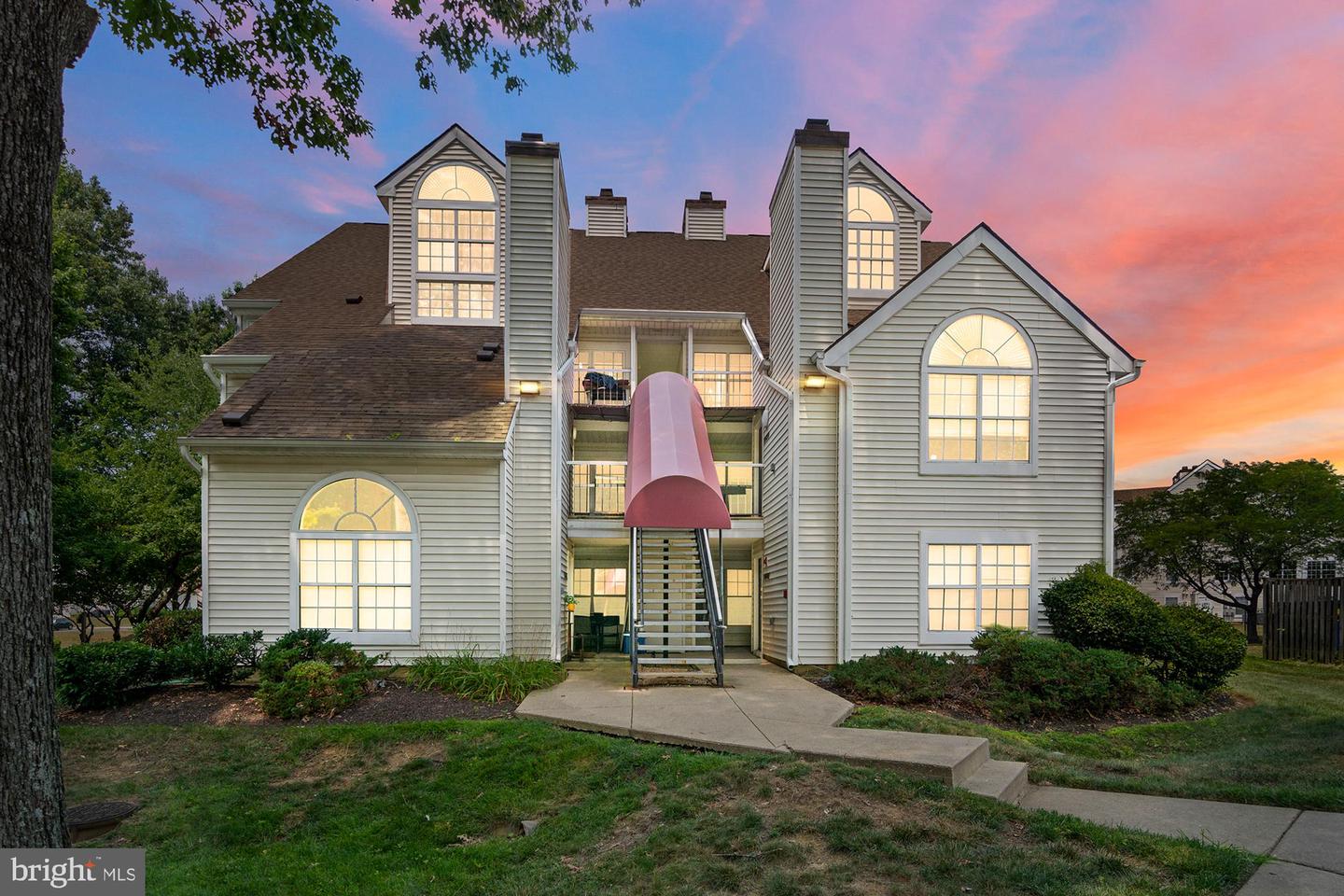10401 Beacon Ridge Dr #8-101 — photo