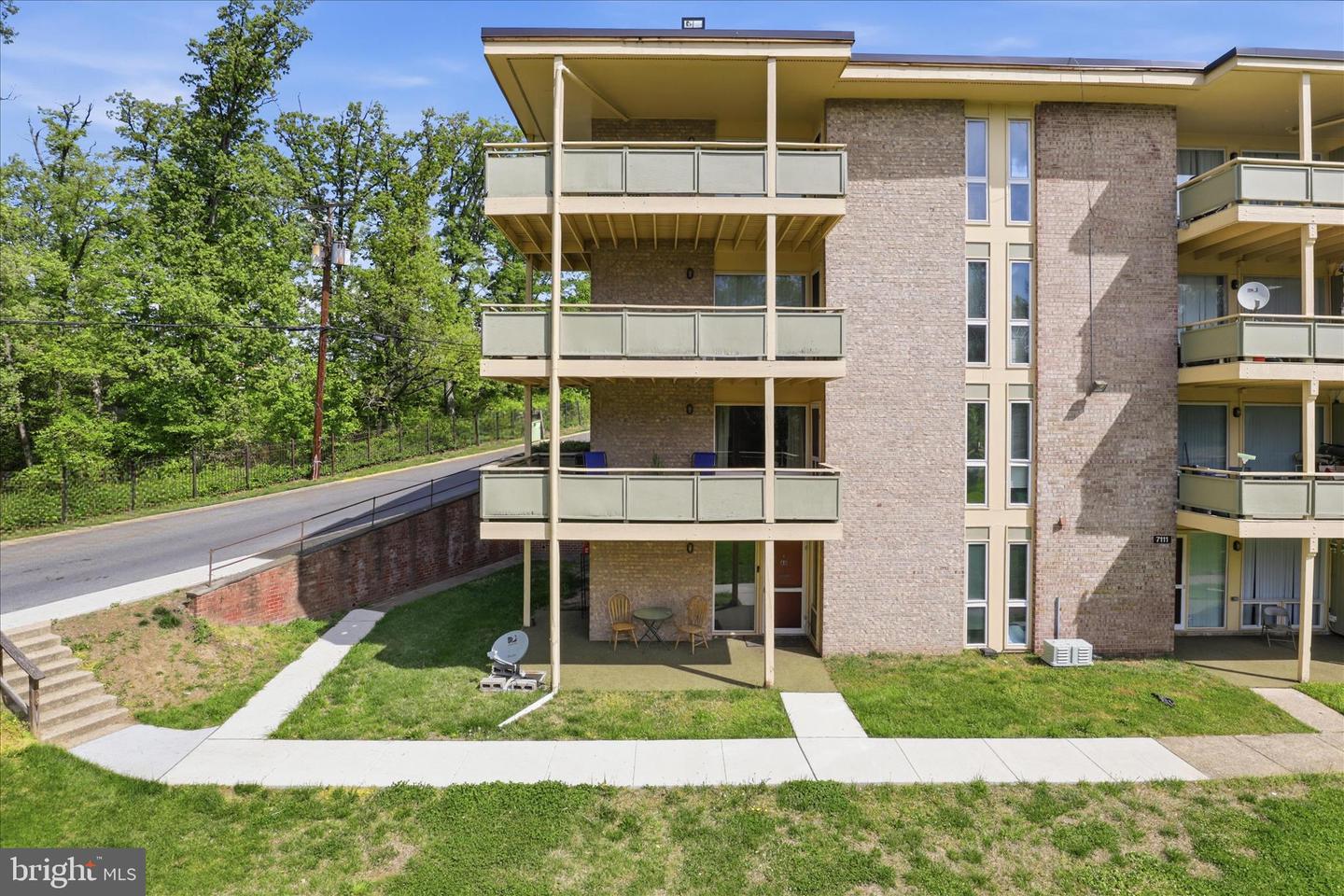 7109 Donnell Pl #a8 — photo