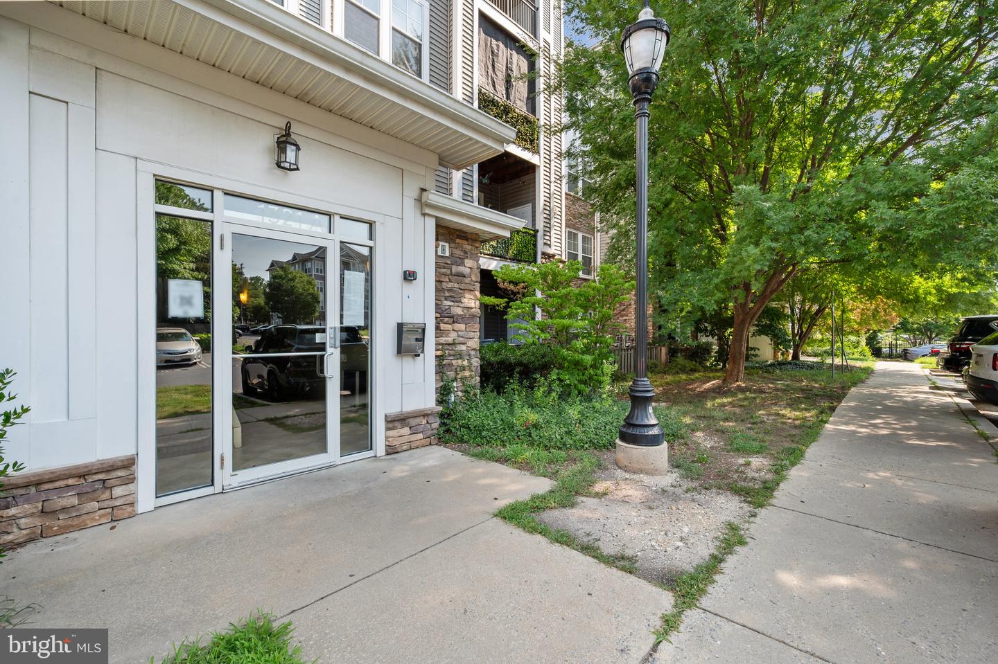 1321 Karen Blvd #301 — photo