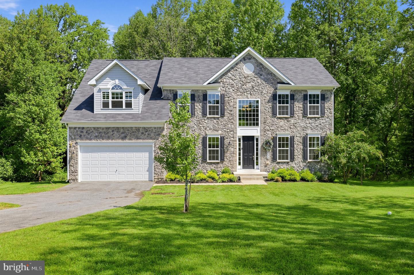 12200 Authur Ct — photo
