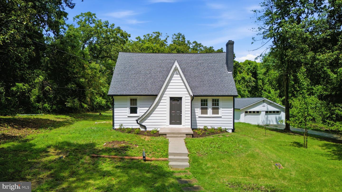 3412 Oaklawn Rd — photo