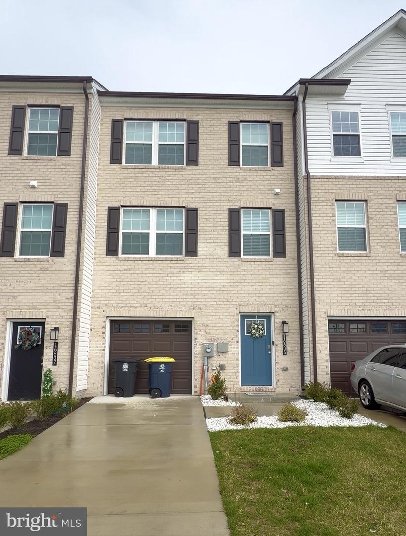 16605 Green Glade Dr — photo