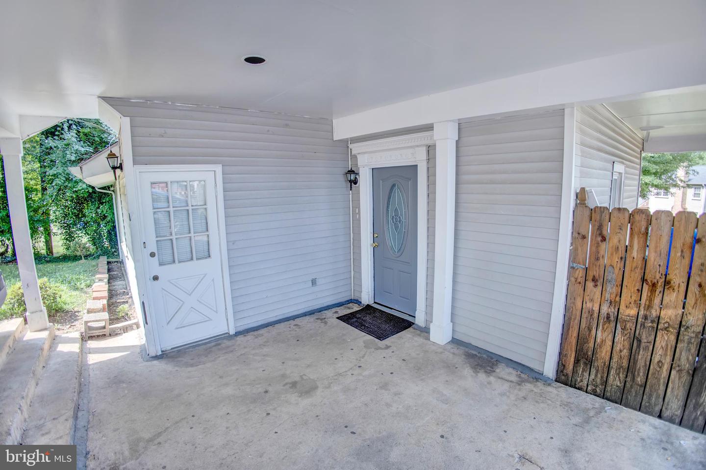 8526 Adelphi Road, Hyattsville, MD 20783 — photo 3