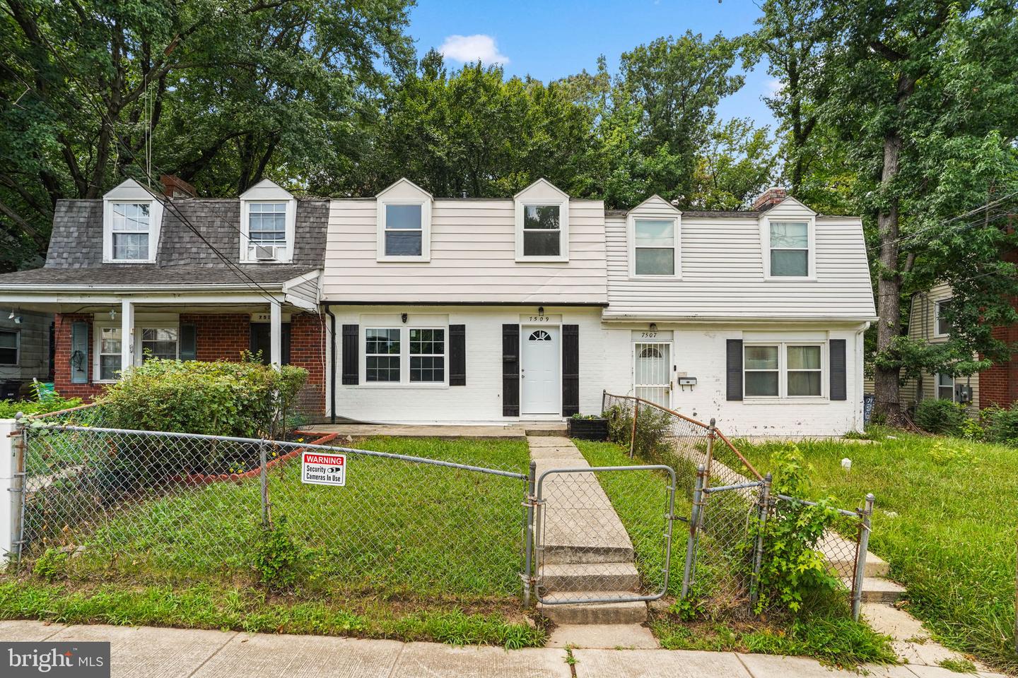 7509 Allendale Dr — photo