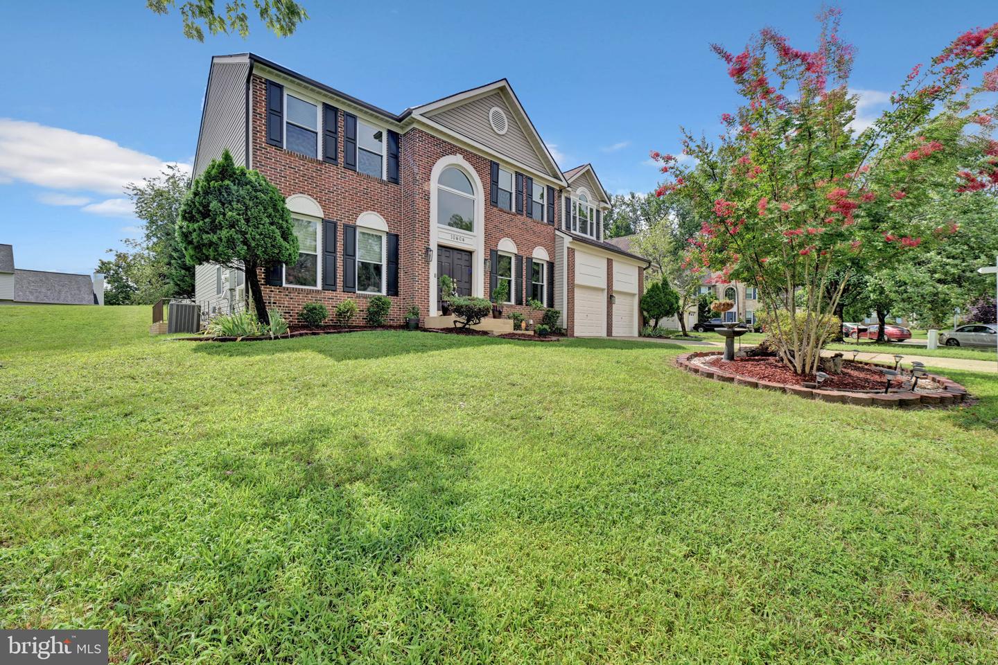 10404 Brookhaven Ln — photo
