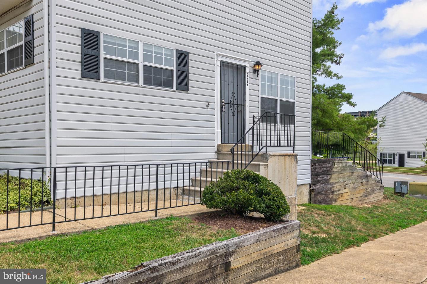 6716 Milltown Ct — photo