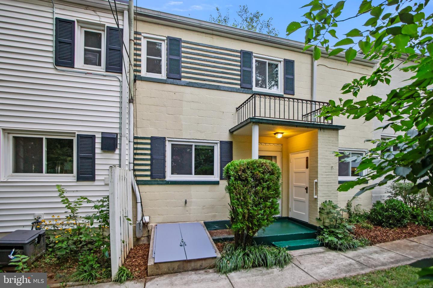 30 Ridge Road #B, Greenbelt, MD 20770