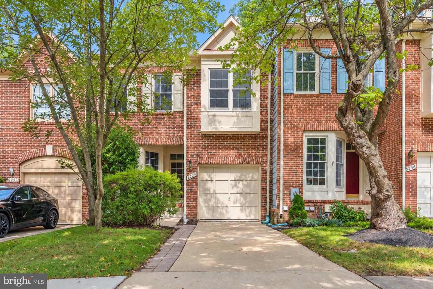 8234 Quill Point Dr — photo