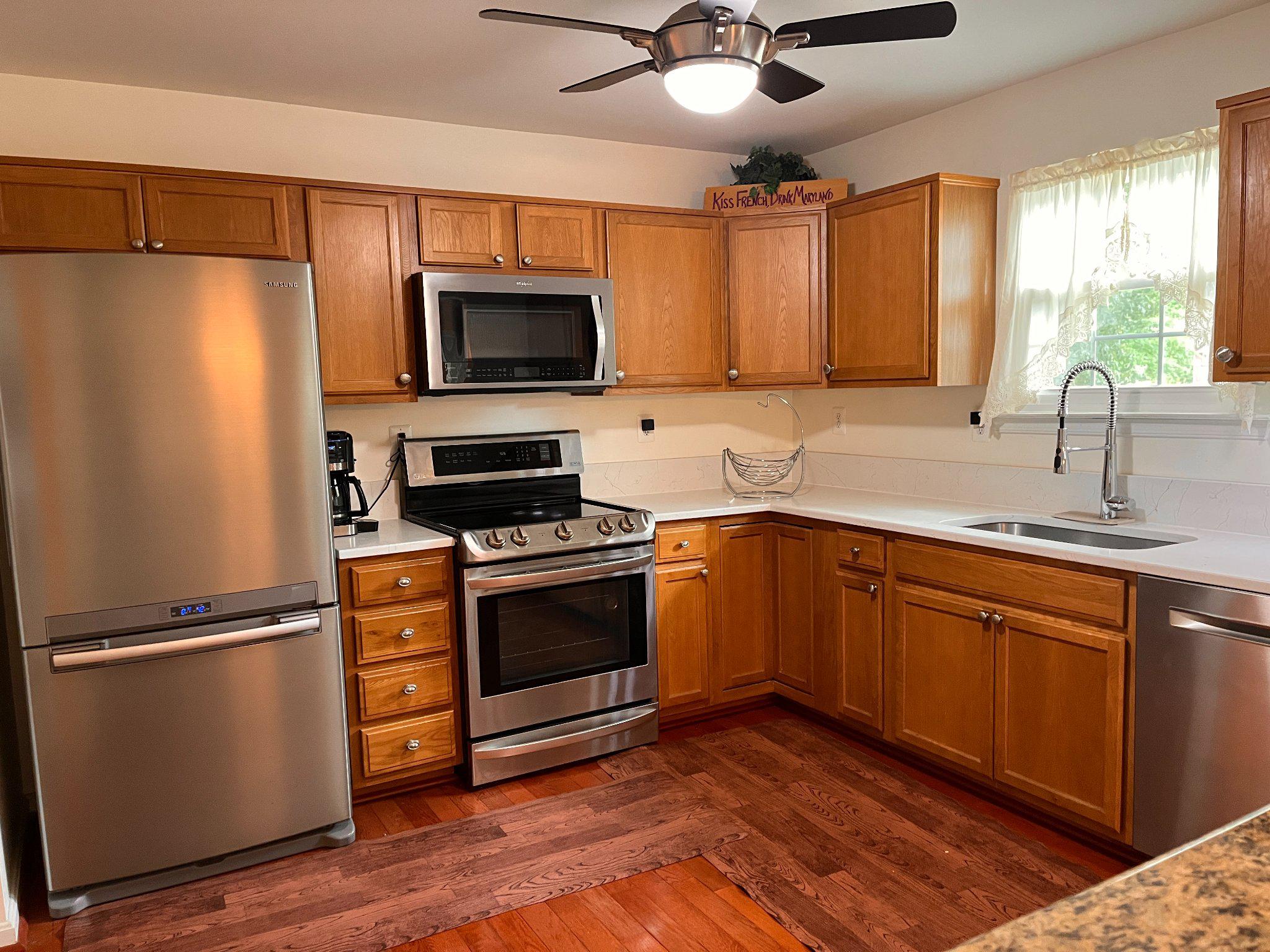 6907 Westchester Ct — photo