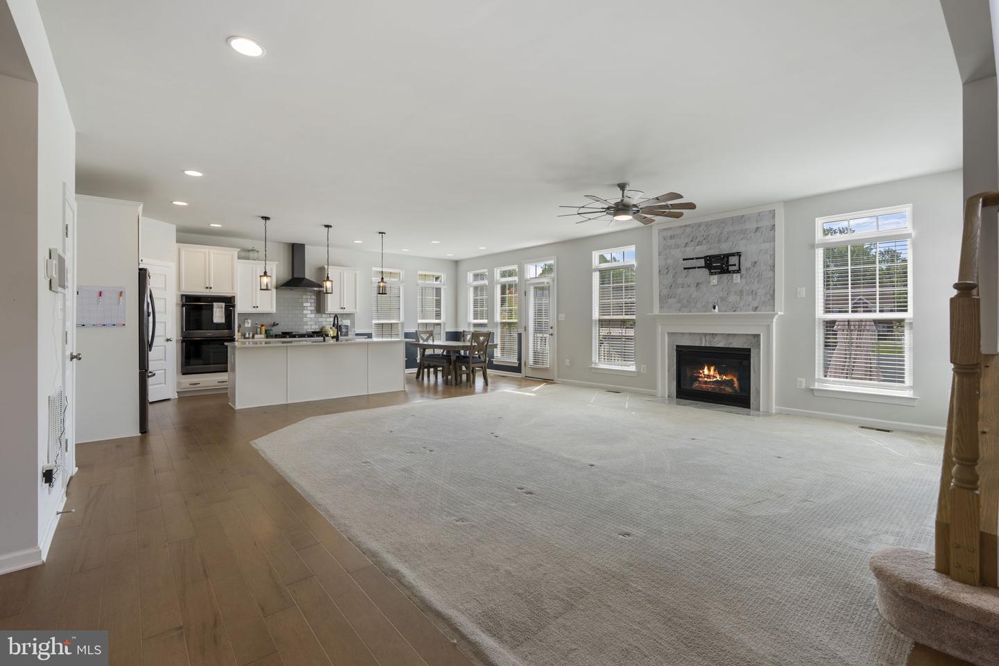 5809 McIntosh Pl — photo
