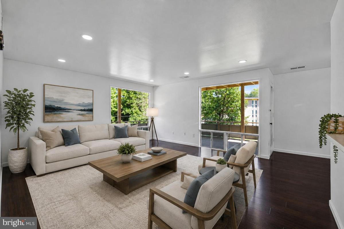 7170 Donnell #C-1 — photo