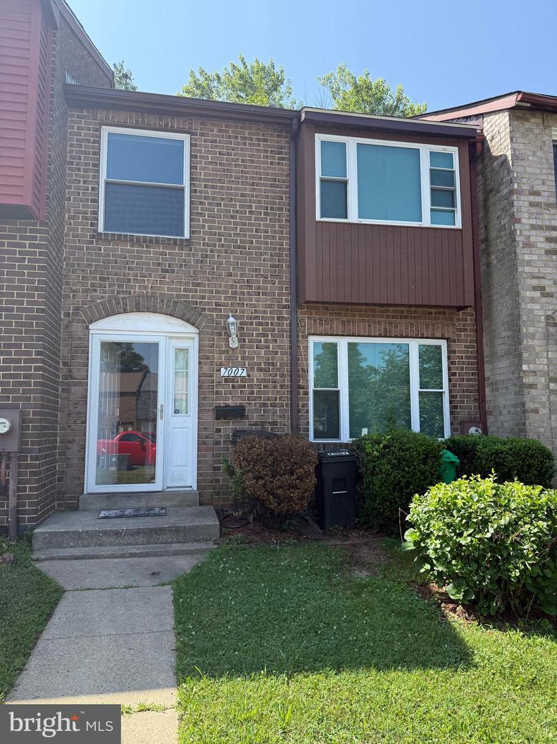 7007 Cipriano Woods Ct — photo