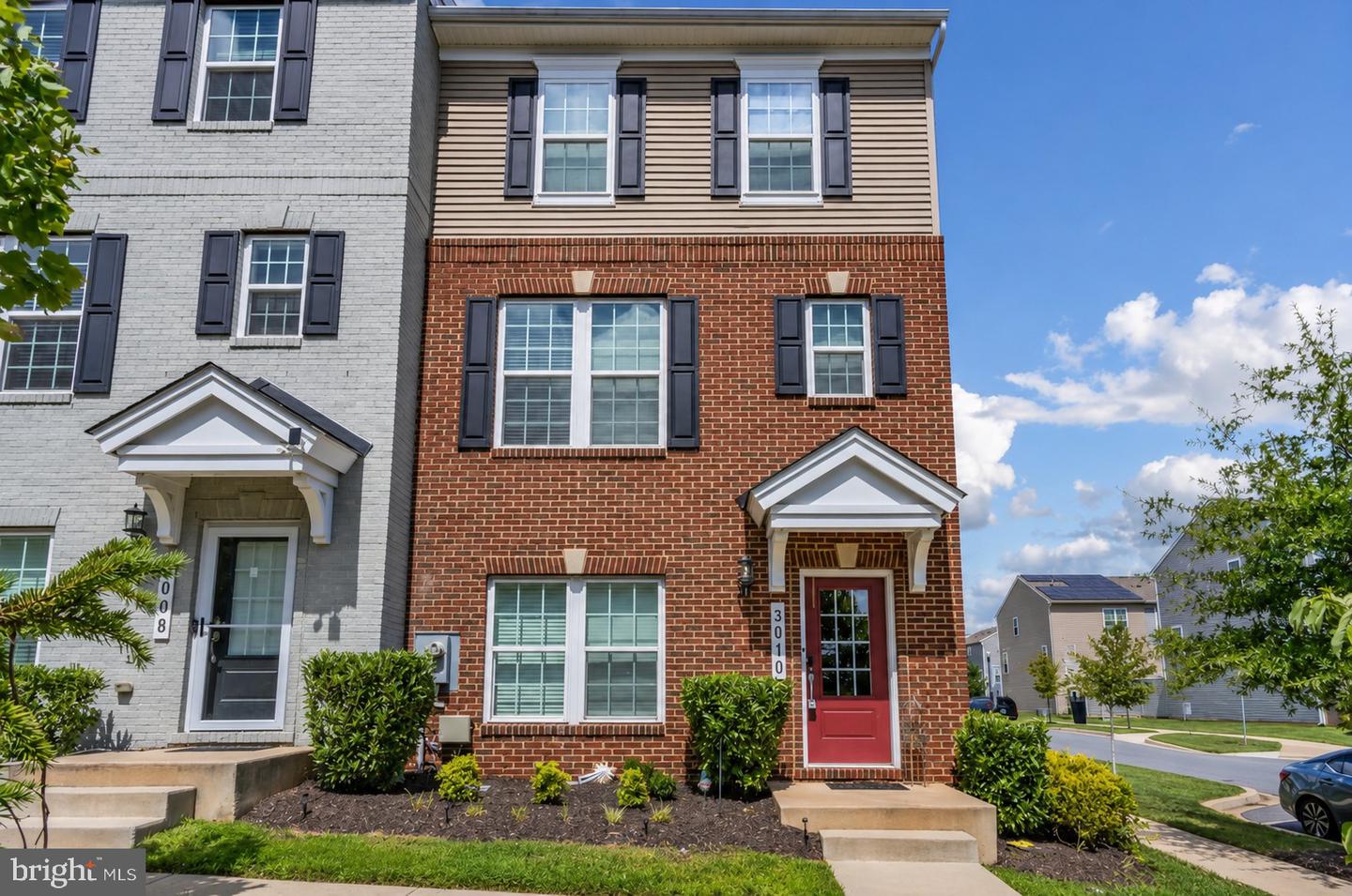 3010 Pinebrook Rd — photo