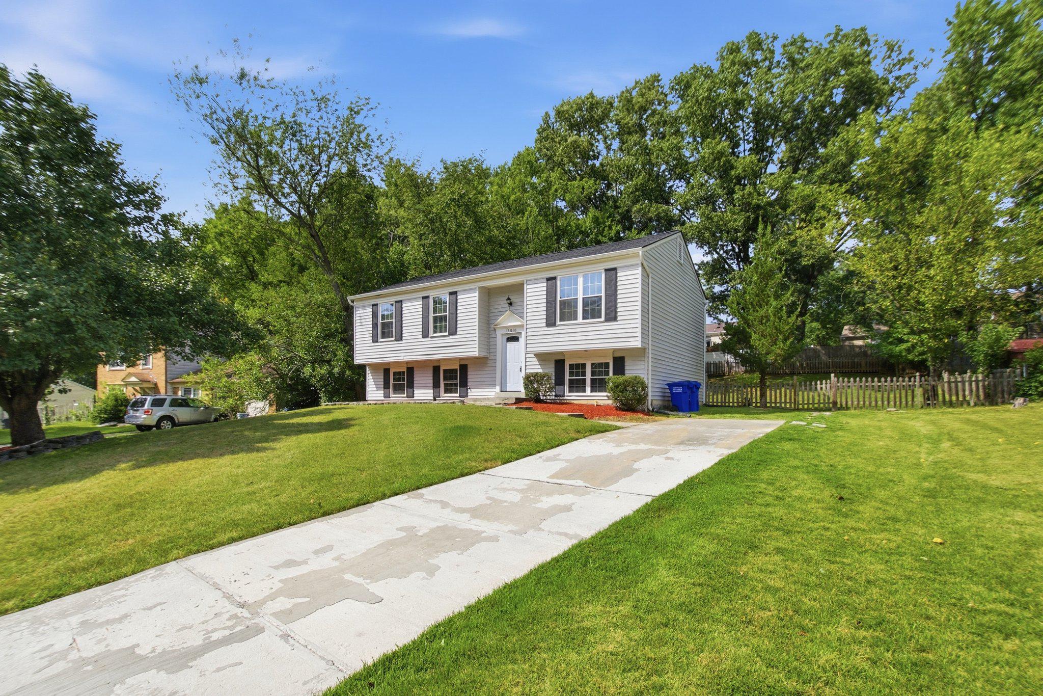 15010 Newcomb Ln — photo