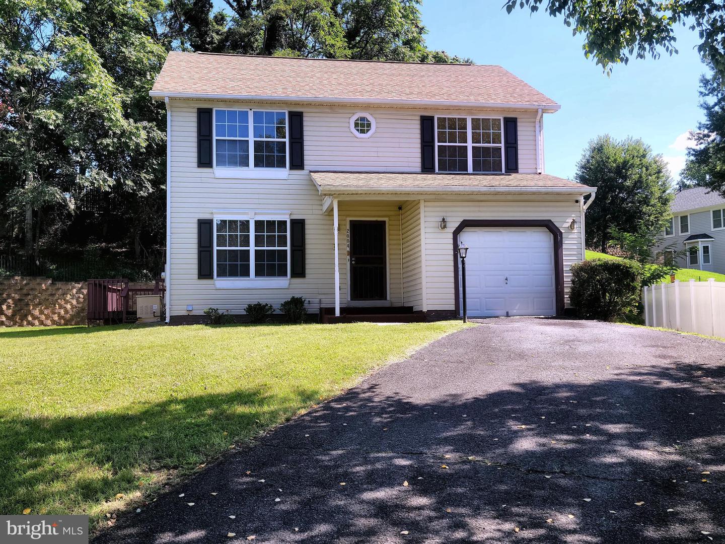 2004 Chita Ct — photo