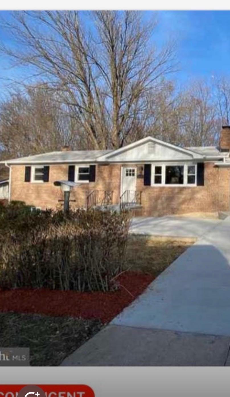 8206 Steve Dr — photo