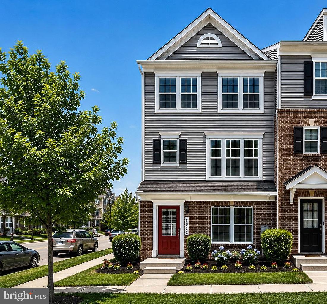 2922 Pinebrook Rd — photo