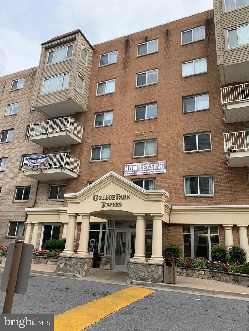 4330 Hartwick Rd #211 — photo