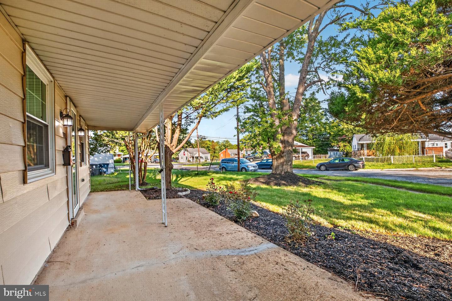 6204 Auth Road, Suitland, MD 20746 — photo 2